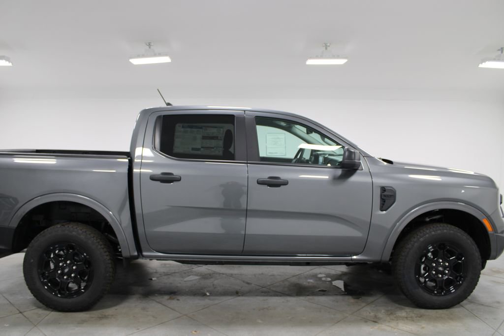 New 2025 Ford Ranger XLT w/ Black Appearance Package image 10