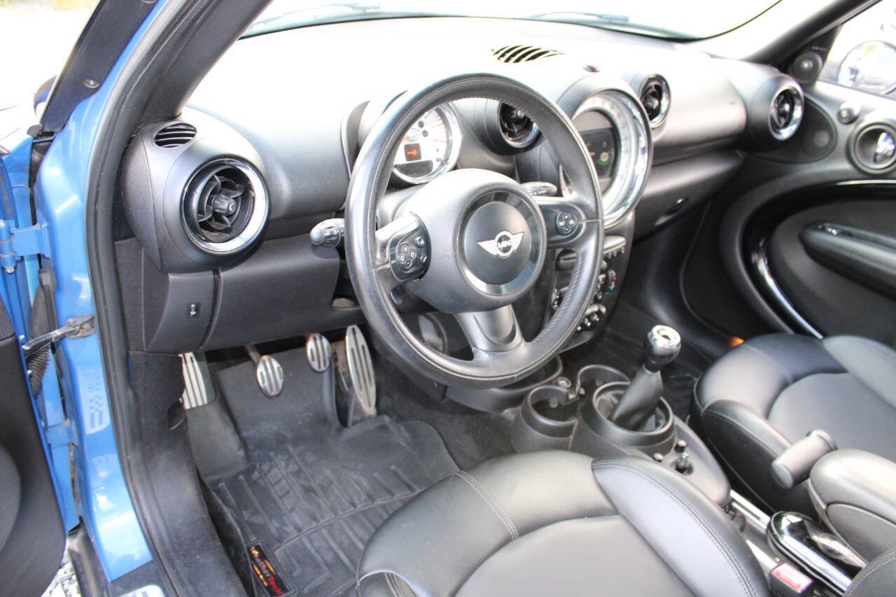Used 2014 MINI Cooper Countryman S w/ Technology Package AWD/4WD image 13