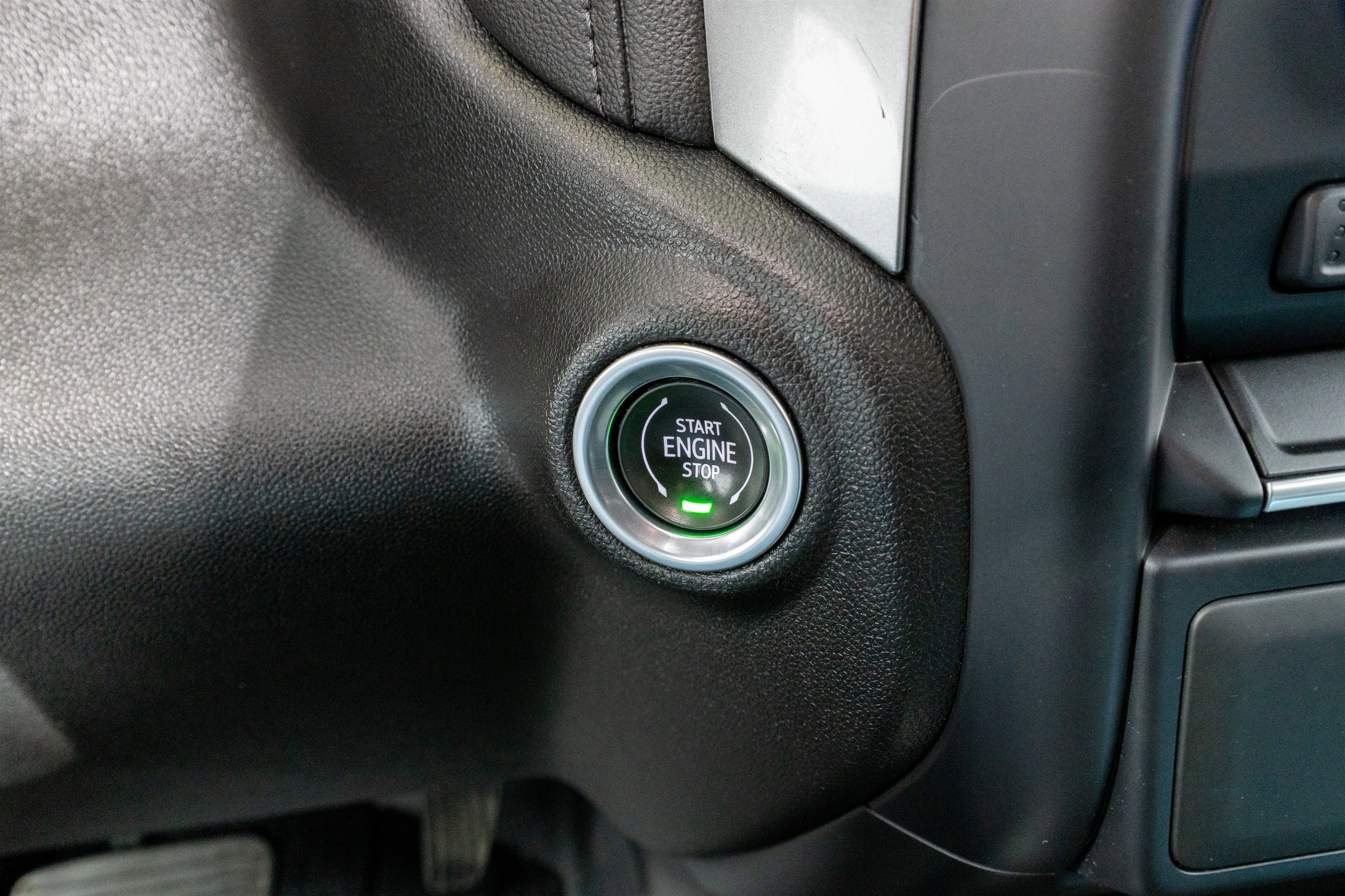 Used 2021 Chevrolet Silverado 1500 RST image 24