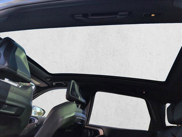 Used 2025 BMW X3 xDrive30i w/ Premium Package image 19