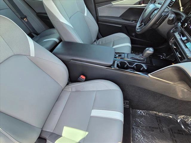 Certified 2025 Toyota Camry SE FWD image 19