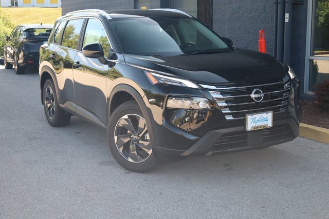 New 2026 Nissan Rogue SV w/ SV Premium Package image 2