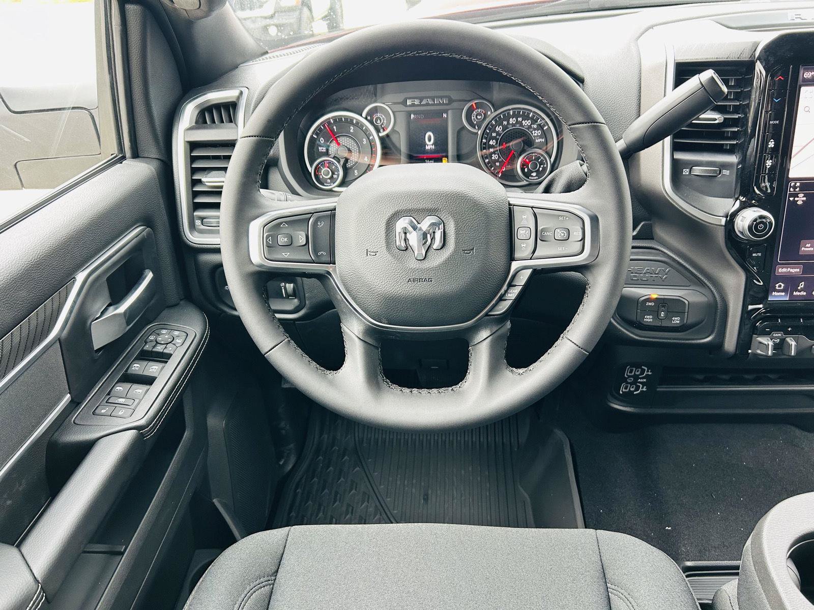 New 2027 RAM 3500 Big Horn AWD/4WD image 12