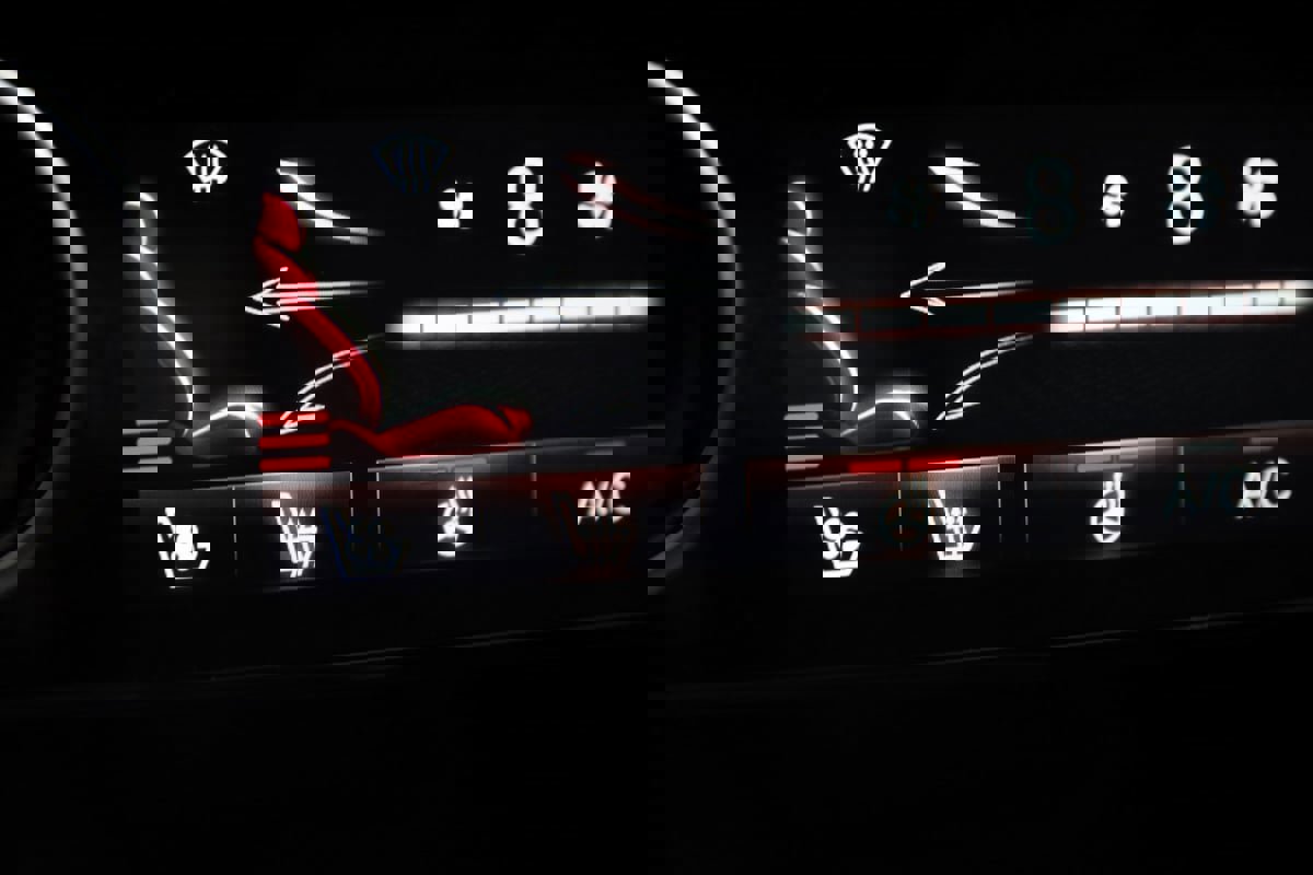 Used 2023 Genesis G80 3.5T Sport w/ Winter Weather Package image 8