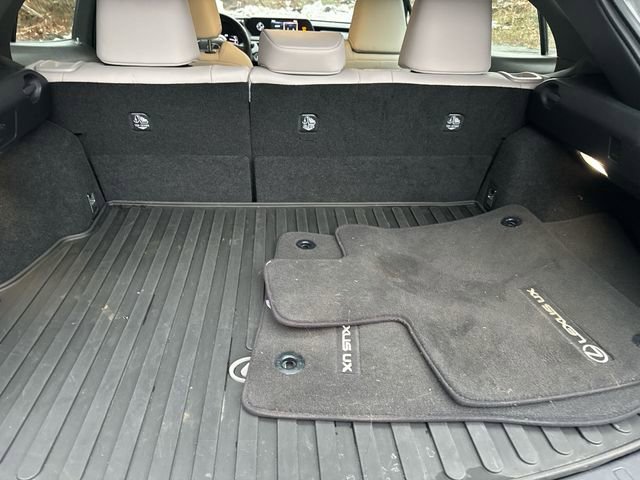 Used 2019 Lexus UX 250h image 24