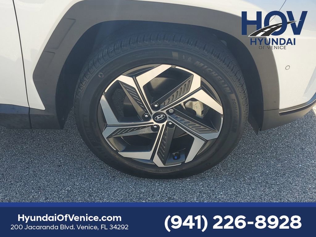 Certified 2022 Hyundai Tucson Limited w/ Cargo Package FWD image 11