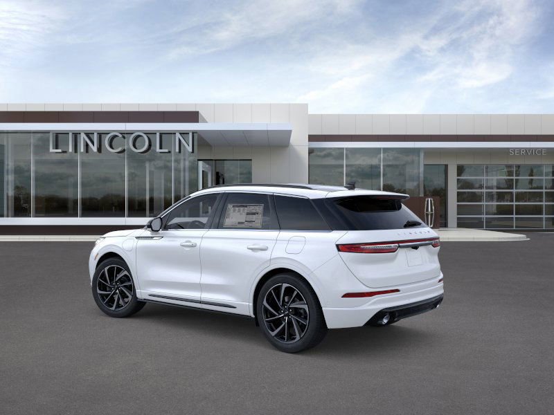 New 2026 Lincoln Corsair Grand Touring image 4