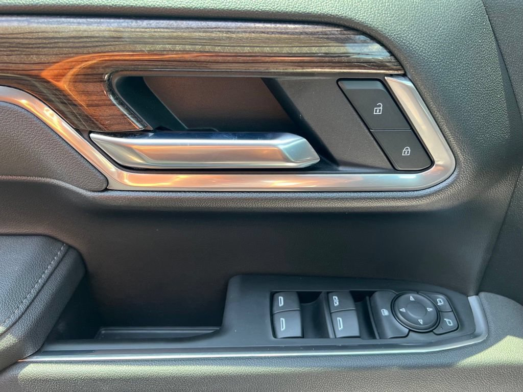 New 2025 Chevrolet Silverado 1500 RST AWD/4WD image 16
