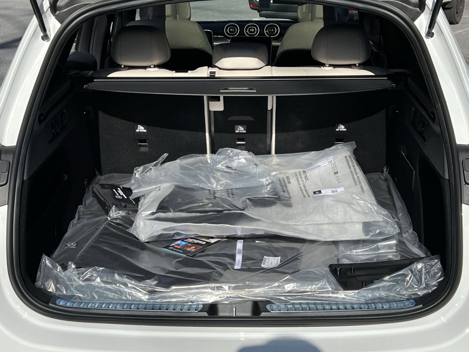 New 2026 Mercedes-Benz GLC 300 4MATIC image 24