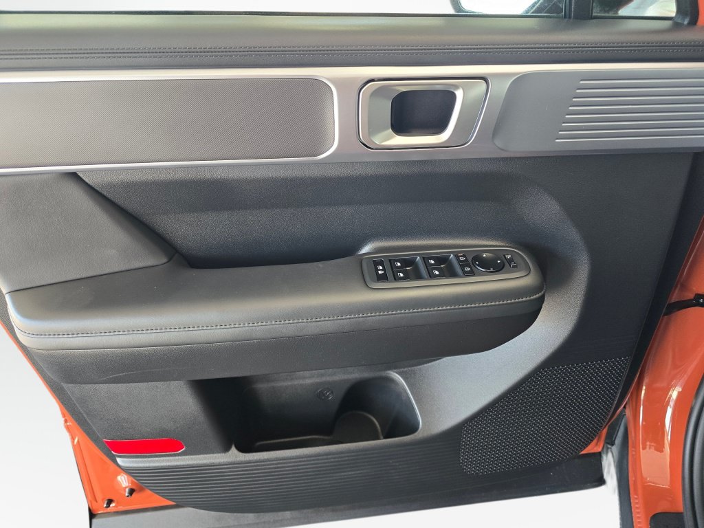 Used 2025 Hyundai Santa Fe XRT AWD/4WD image 34