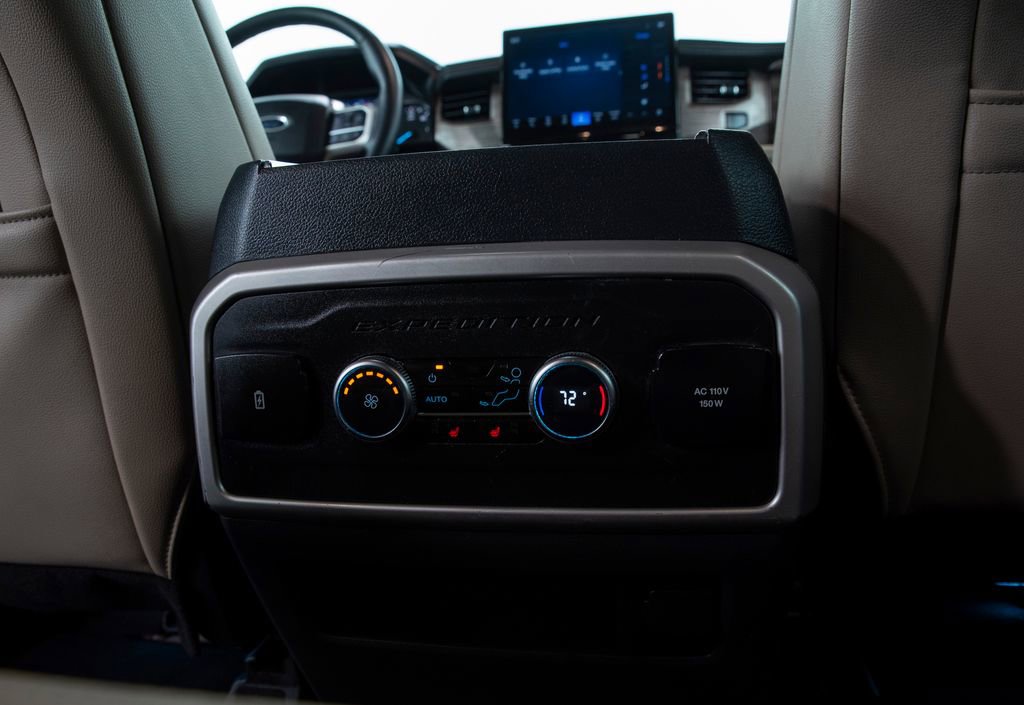 Used 2024 Ford Expedition Max Limited AWD/4WD image 28