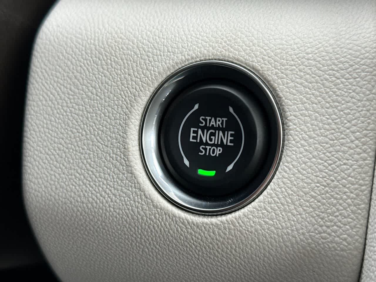 New 2026 GMC Acadia Denali w/ Super Cruise Package image 31
