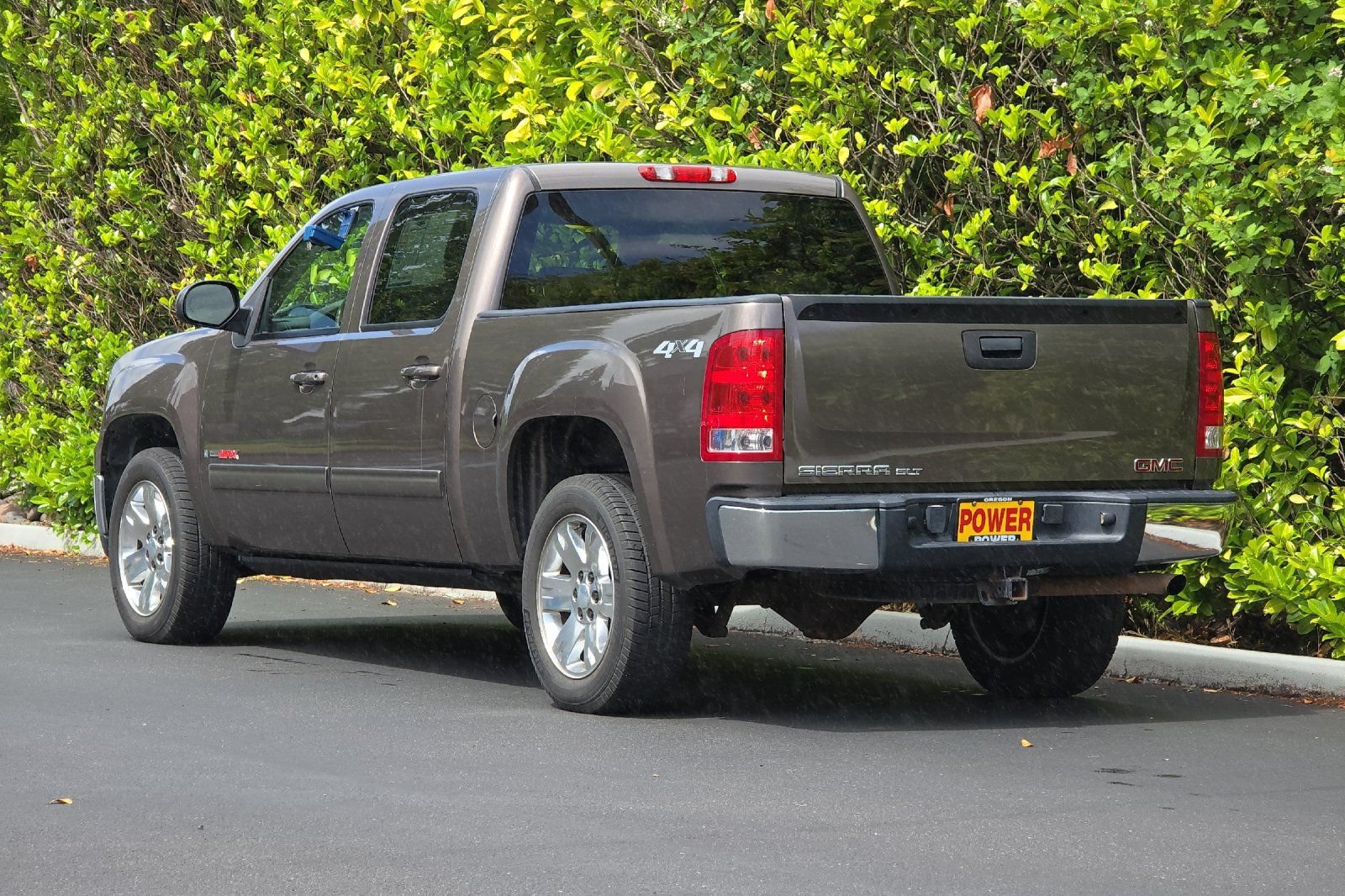 Used 2007 GMC Sierra 1500 SLT w/ Entertainment Package AWD/4WD image 6