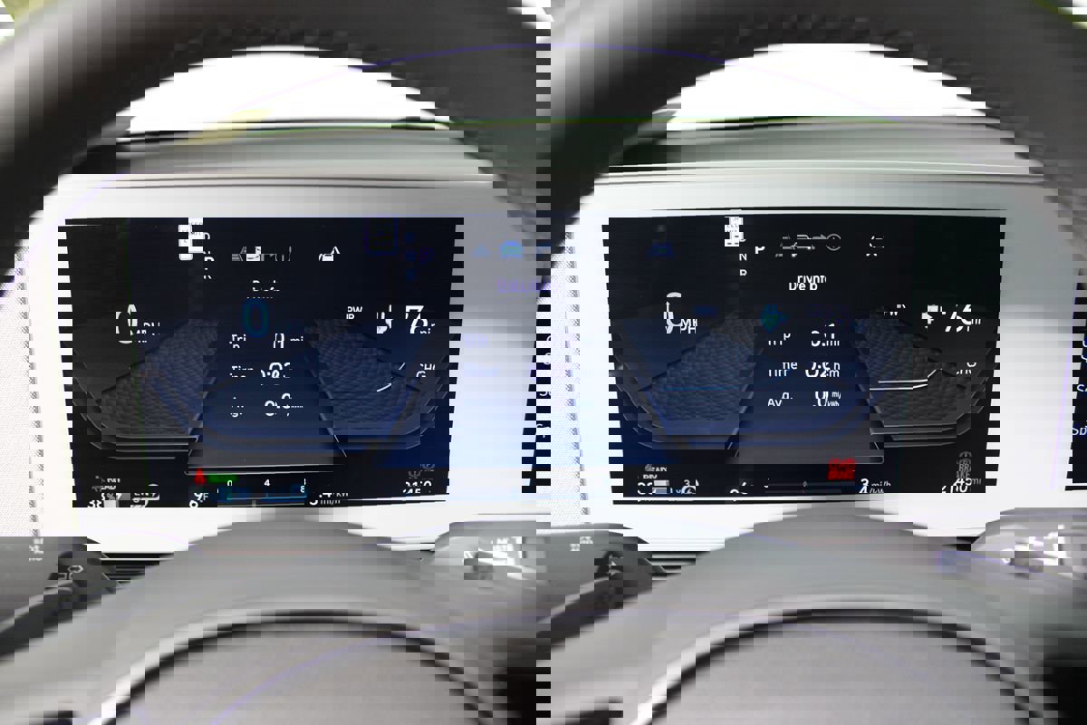 Used 2024 Hyundai Ioniq 5 SE image 8