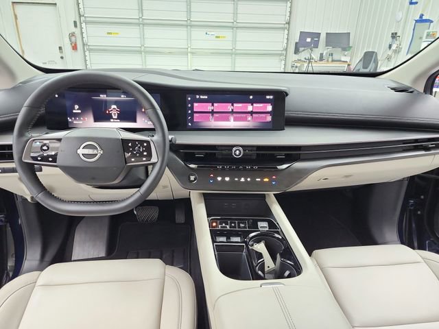 Used 2025 Nissan Murano SV image 24
