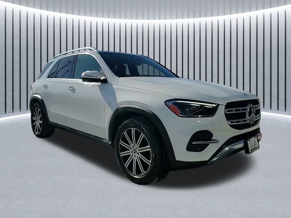 Used 2024 Mercedes-Benz GLE 350 4MATIC image 2