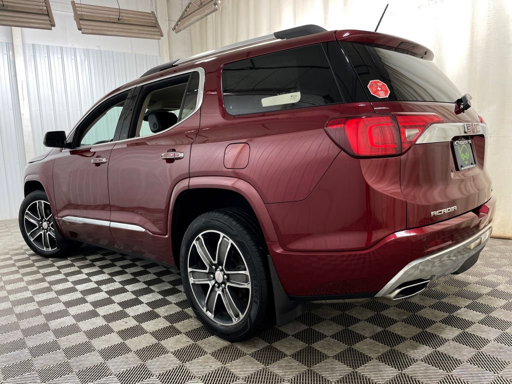 Certified 2018 GMC Acadia Denali w/ Technology Package AWD/4WD image 49