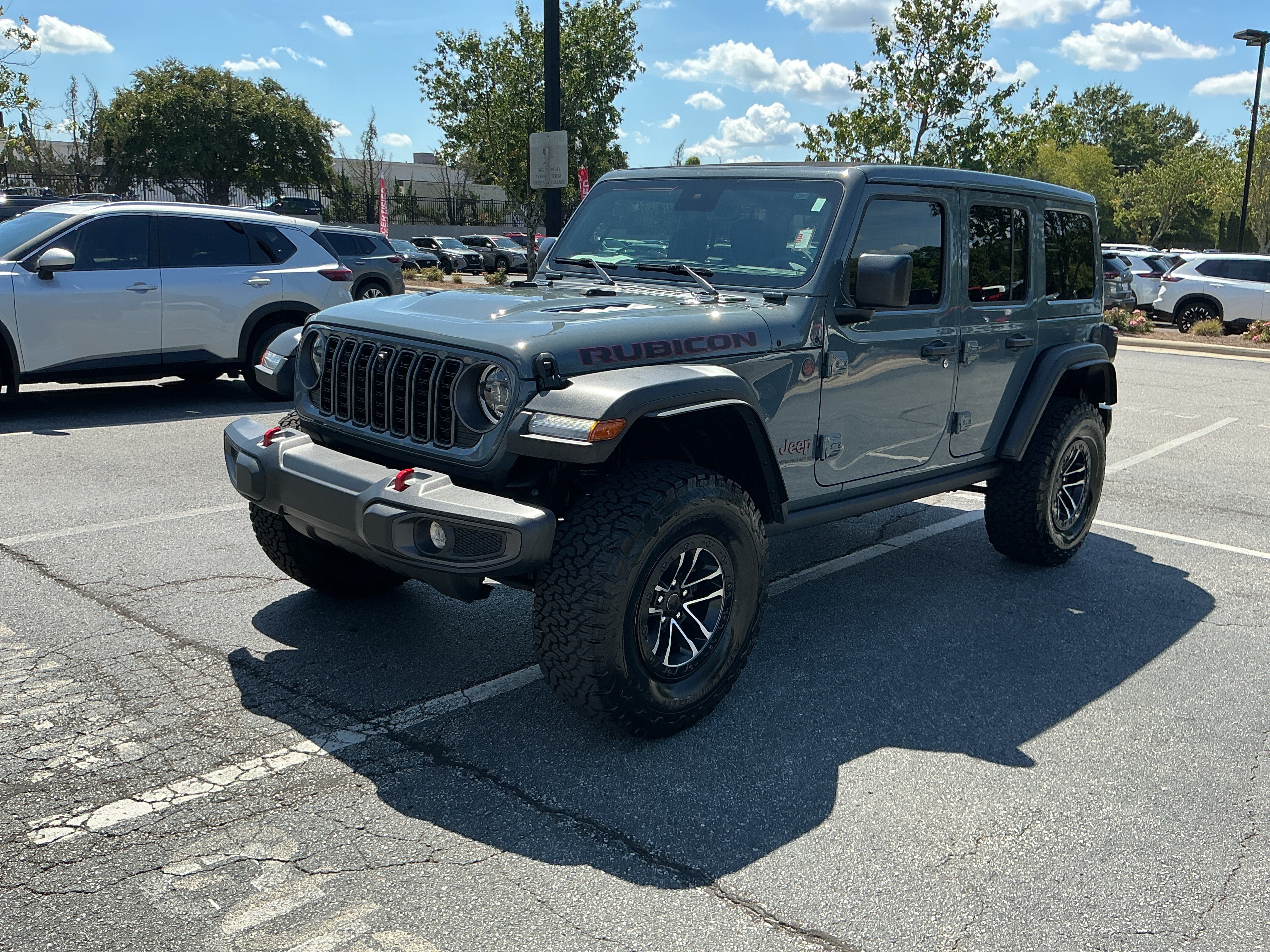 Used 2025 Jeep Wrangler Unlimited Rubicon w/ XTREMEE 35" Tire Package