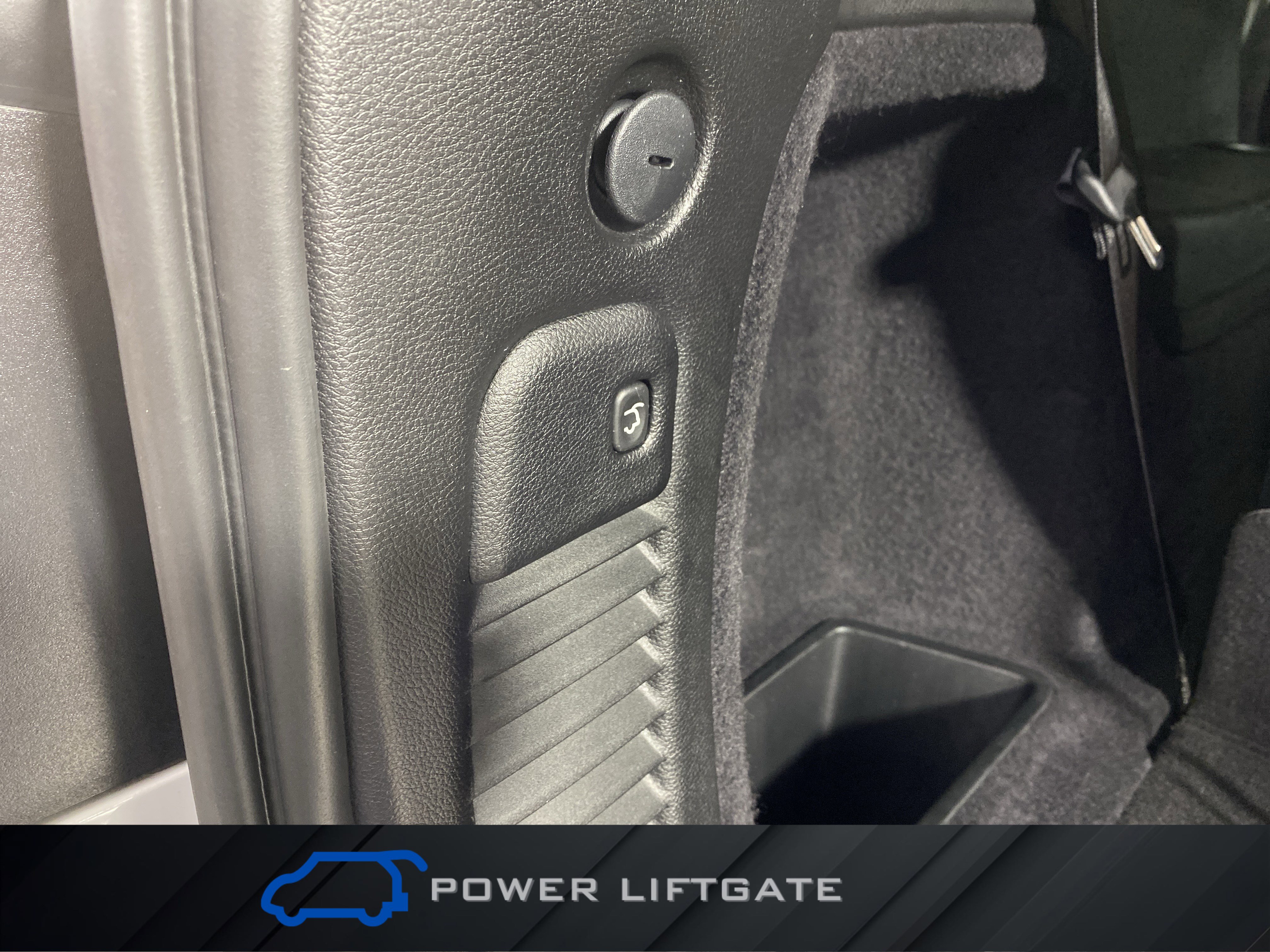 Used 2025 Dodge Durango GT image 37