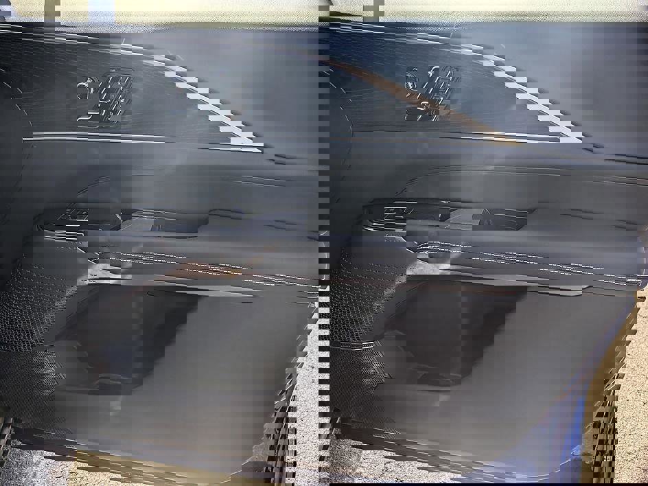 New 2026 Cadillac Lyriq Sport image 35