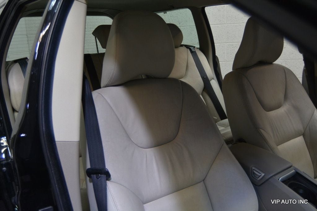Used 2007 Volvo V70 2.4 FWD image 15