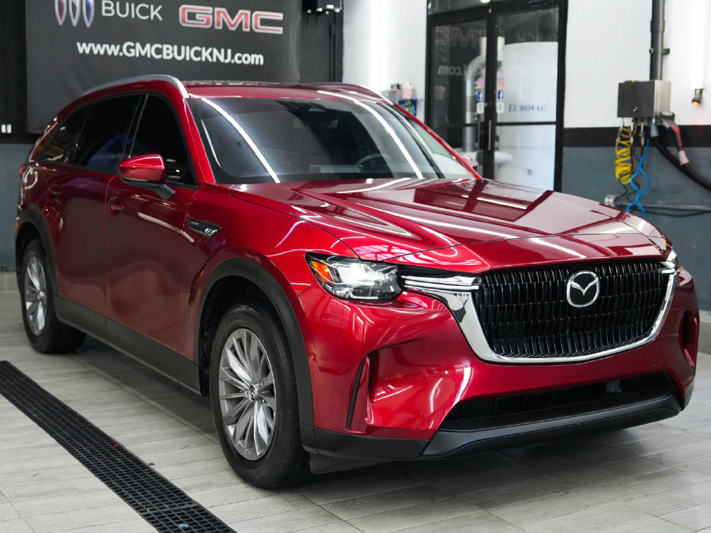 Used 2024 MAZDA CX-90 Plug-In Hybrid w/ Preferred AWD/4WD image 3