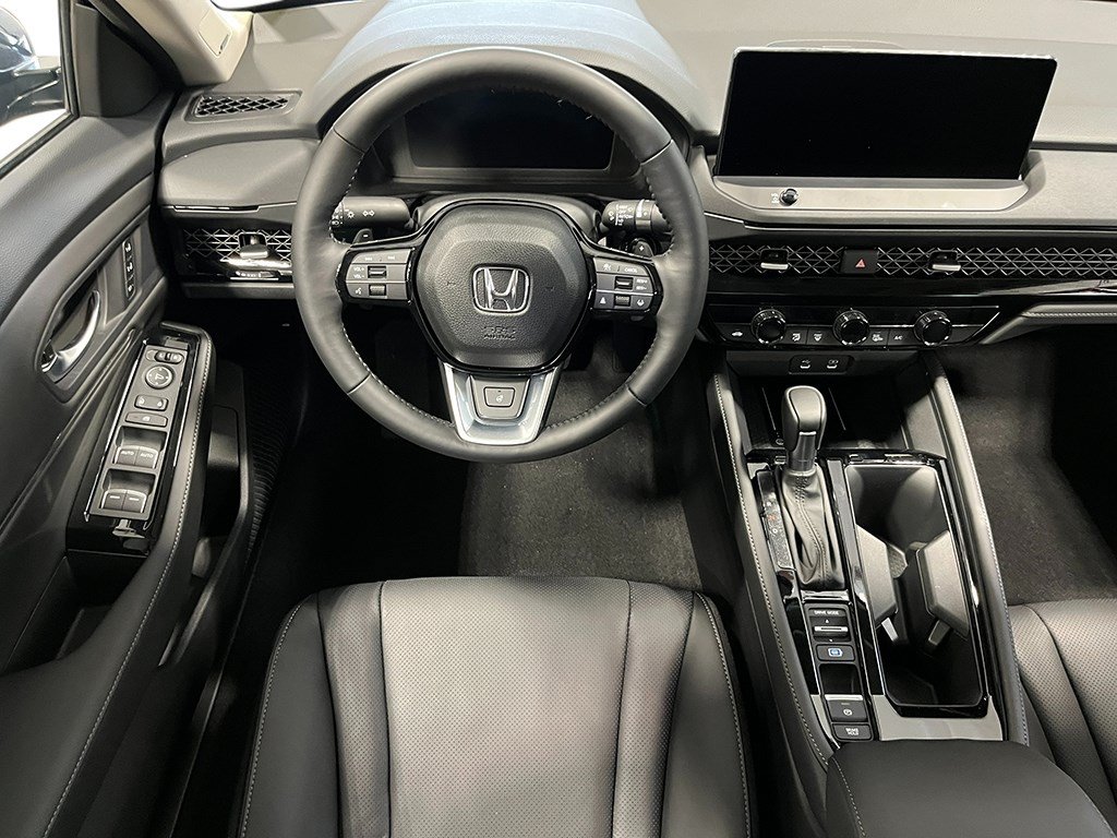 New 2026 Honda Accord Touring image 9