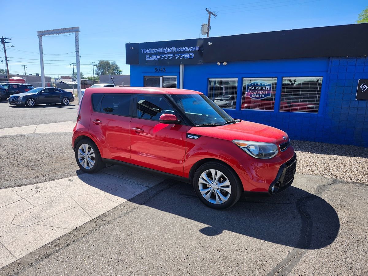 Used 2016 Kia Soul + FWD image 8