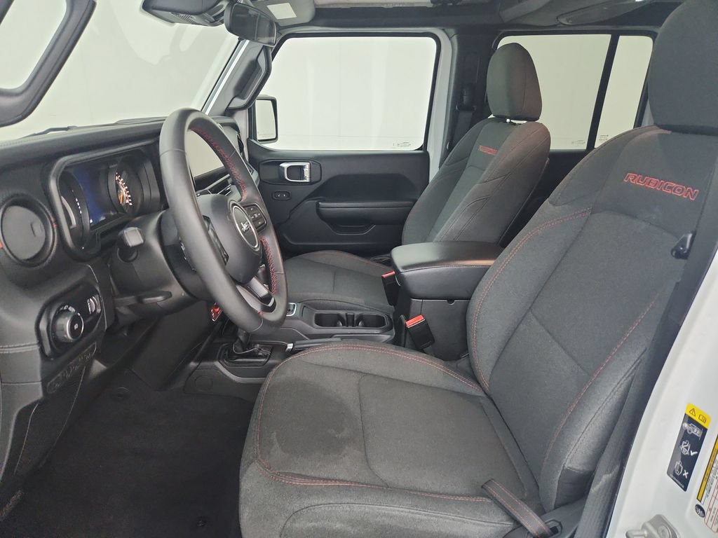 Used 2025 Jeep Wrangler Unlimited Rubicon AWD/4WD image 20