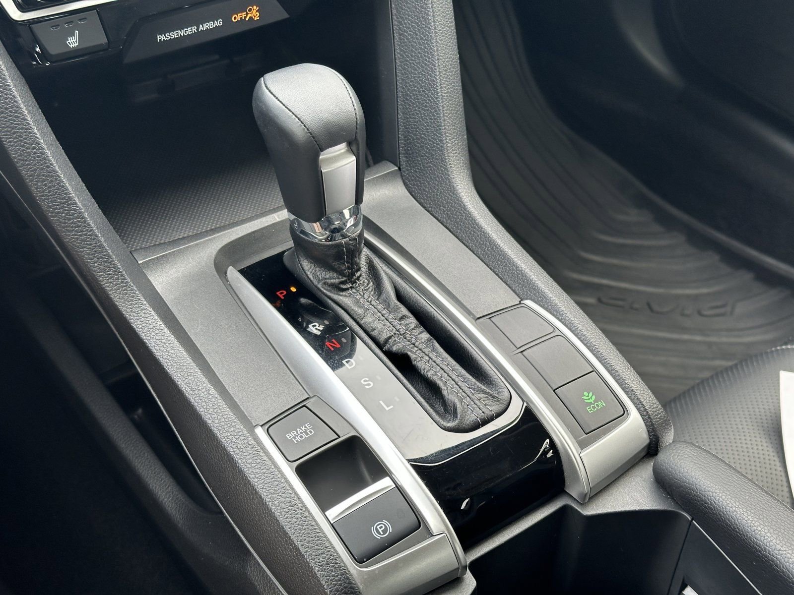 Used 2018 Honda Civic EX-L image 19