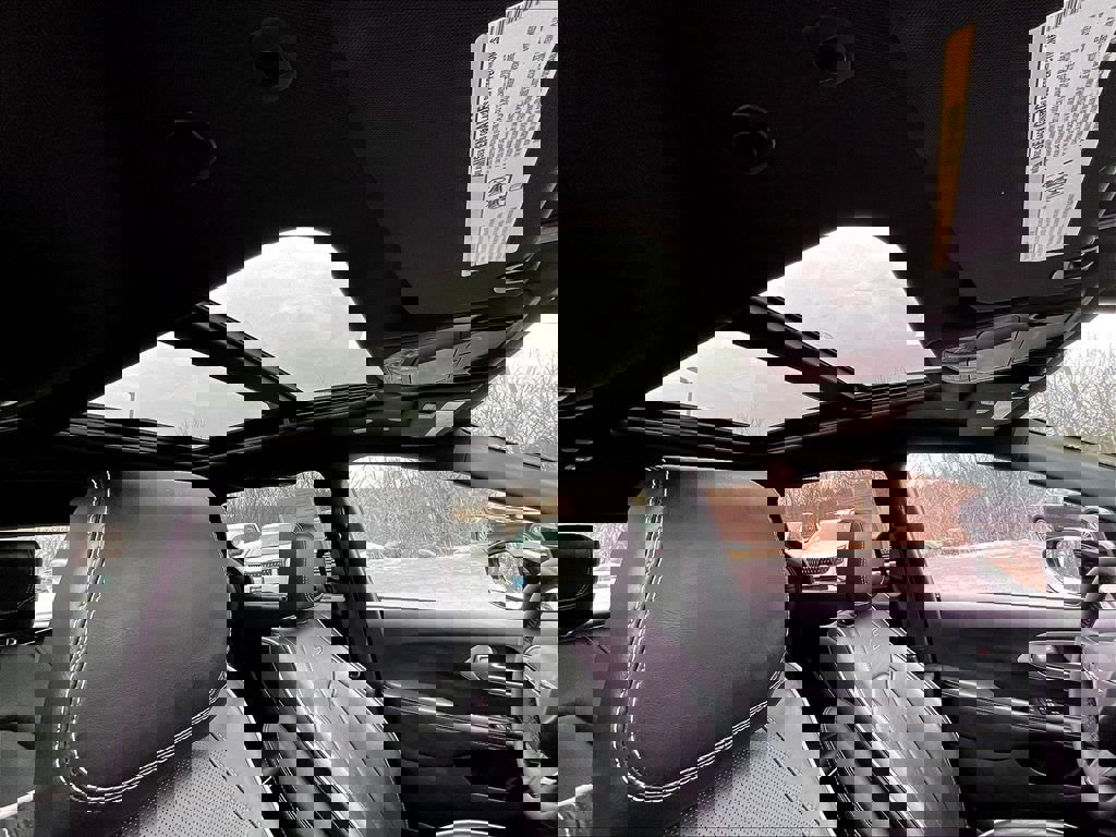 Used 2025 Chrysler Pacifica Limited FWD image 22