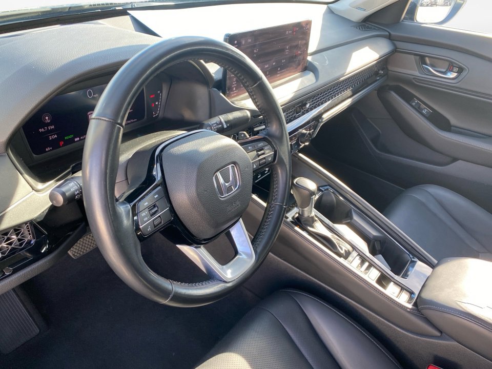 Certified 2023 Honda Accord Touring image 11