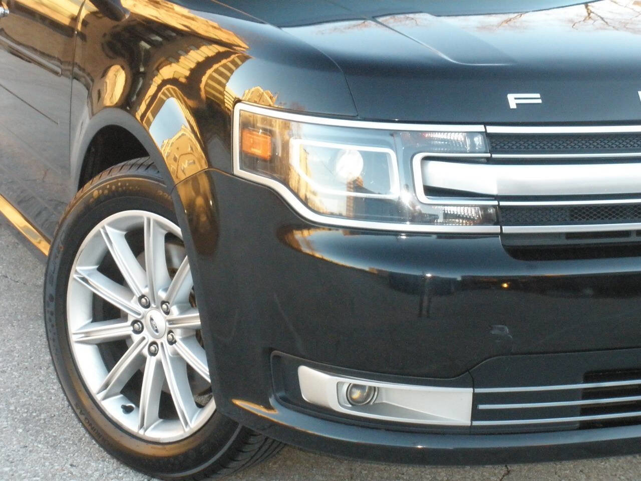Used 2019 Ford Flex Limited image 3