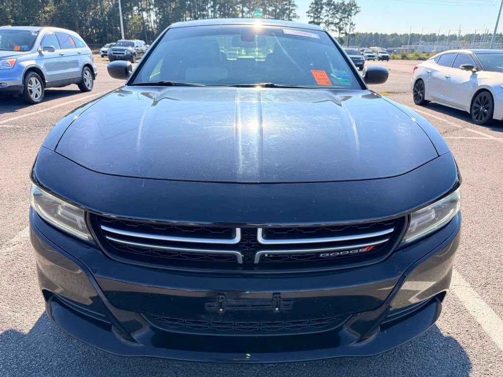 Used 2017 Dodge Charger SXT w/ Plus Group RWD image 8