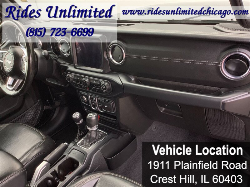 Used 2019 Jeep Wrangler Unlimited Sahara w/ Uconnect 4C Nav & Sound Group AWD/4WD image 40