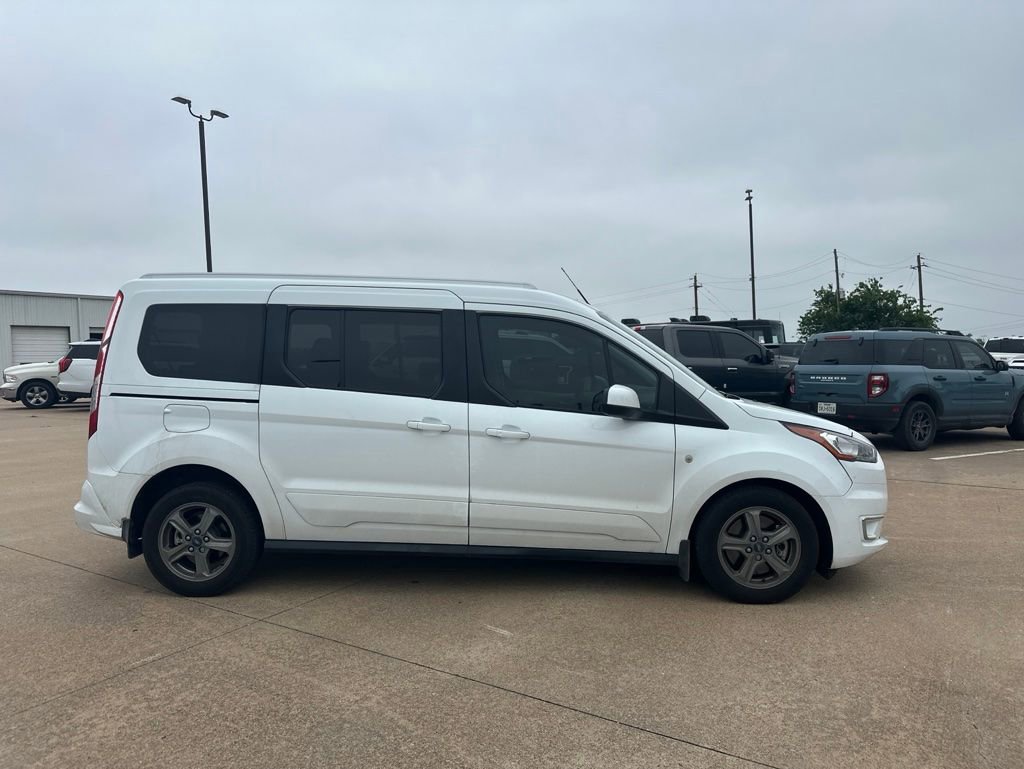 Used 2023 Ford Transit Connect Titanium FWD image 2