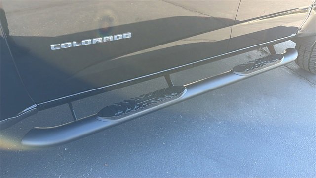 Used 2021 Chevrolet Colorado LT w/ Safety Package image 11