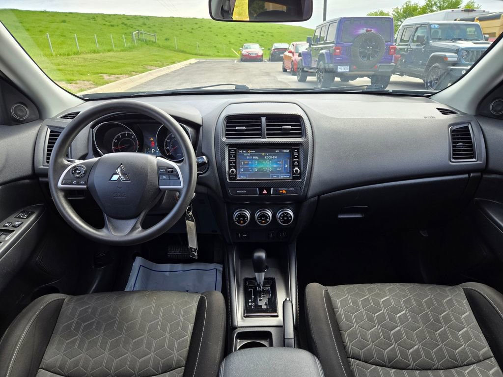 Used 2020 Mitsubishi Outlander Sport AWD image 15