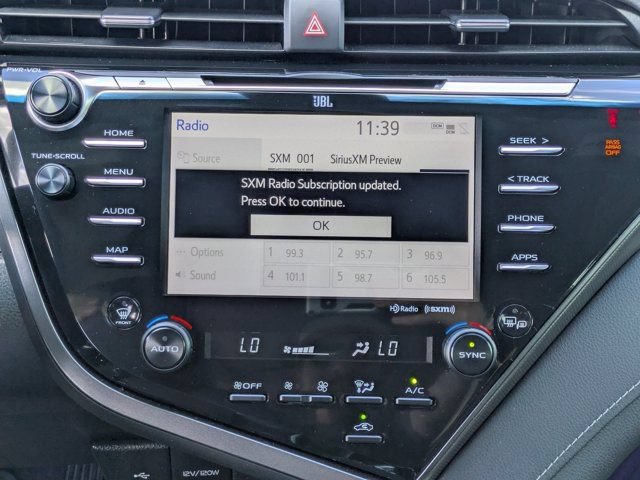 Used 2020 Toyota Camry XSE FWD image 18