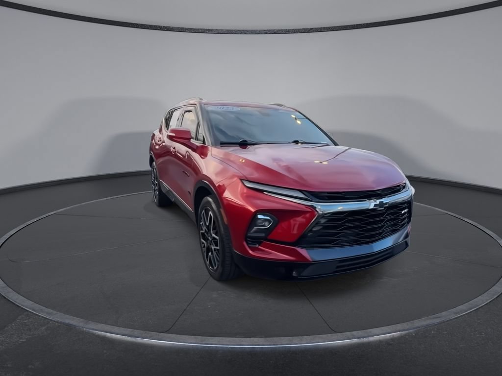 Used 2023 Chevrolet Blazer RS w/ Enhanced Convenience Package FWD image 6
