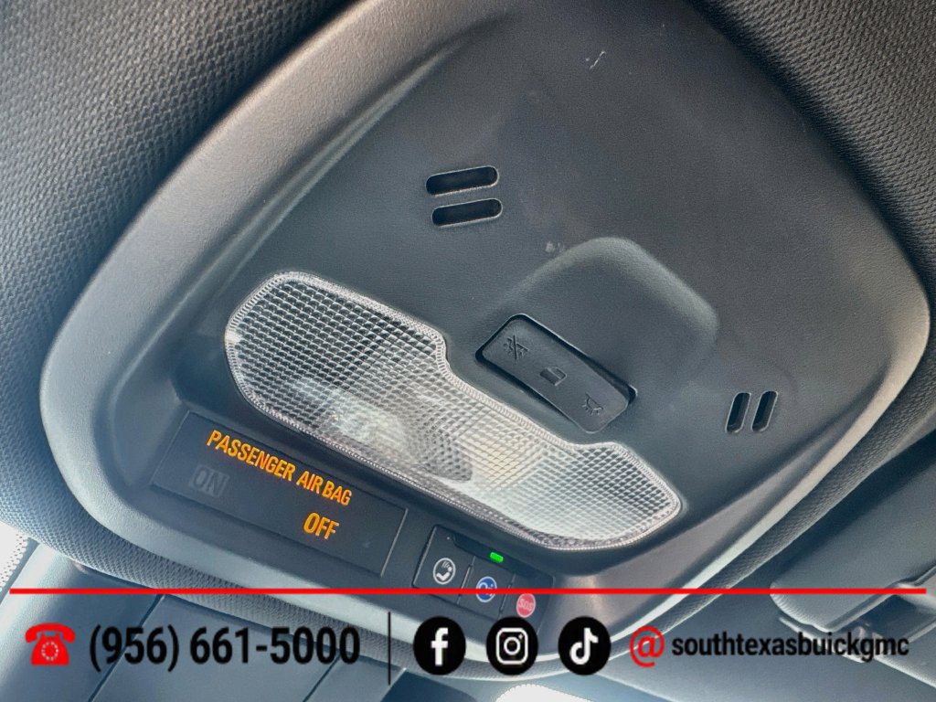 Used 2025 Buick Envista Preferred w/ Convenience II Package FWD image 19
