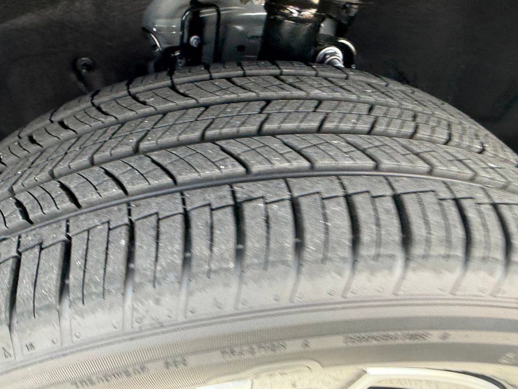 New 2026 Jeep Cherokee Limited AWD/4WD image 23
