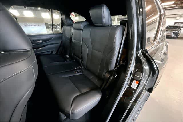 New 2026 Lexus LX 700h Luxury AWD/4WD image 10