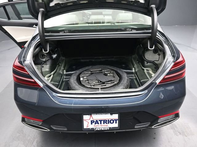 Used 2025 Genesis G70 2.5T image 19