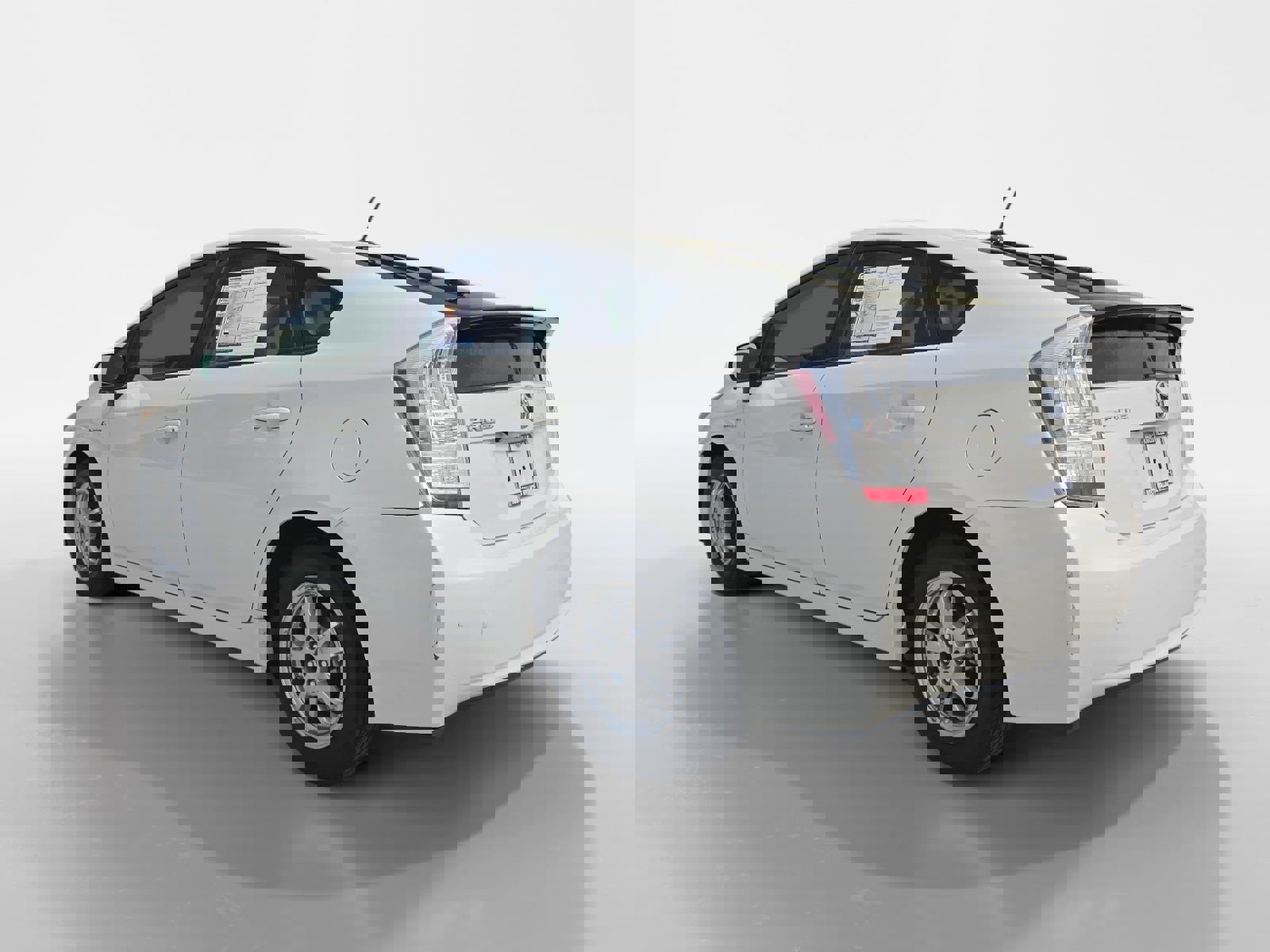 Used 2010 Toyota Prius Five FWD image 4