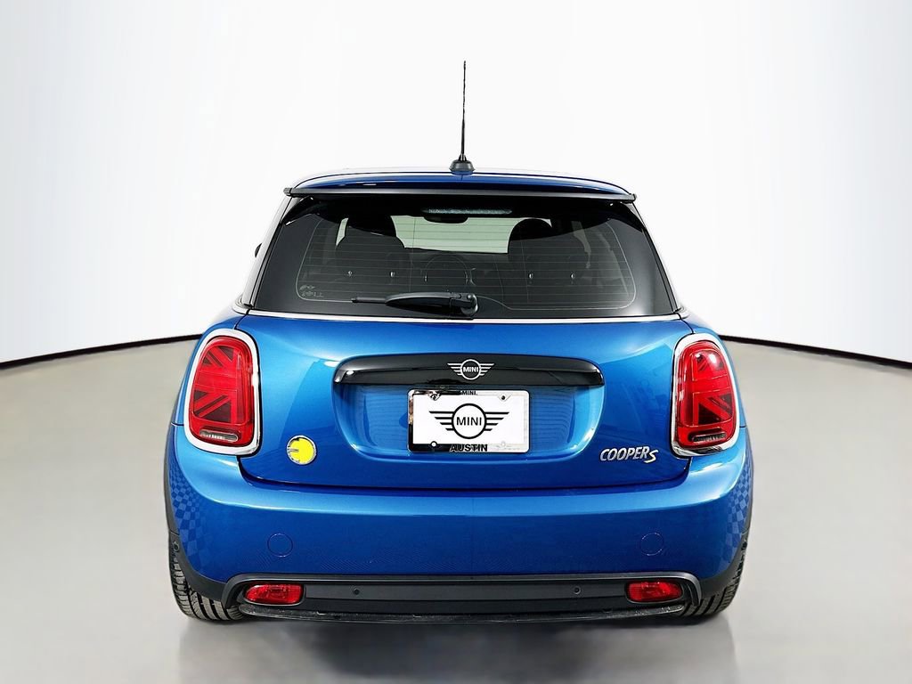 Certified 2024 MINI Cooper SE FWD image 6
