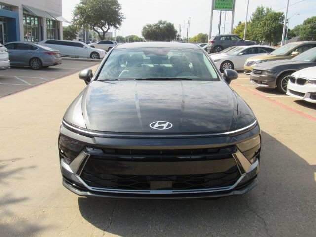 Used 2025 Hyundai Sonata SEL image 2