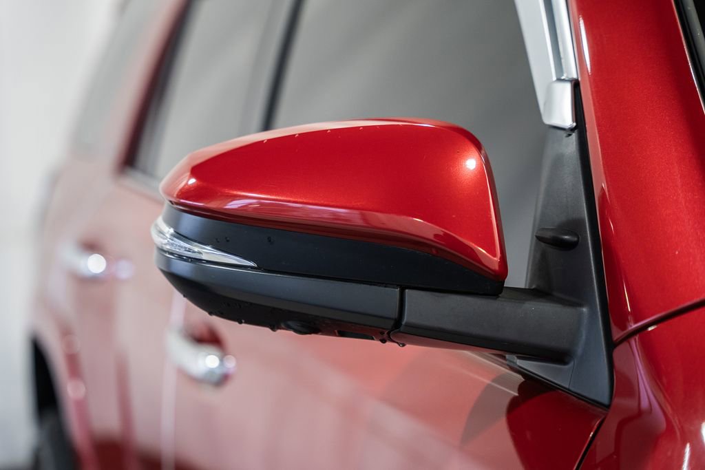 Used 2023 Toyota 4Runner Limited image 13