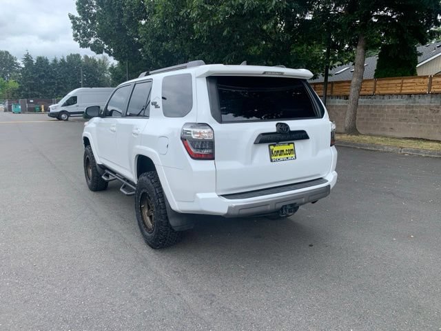 Used 2020 Toyota 4Runner TRD Off-Road Premium AWD/4WD image 3