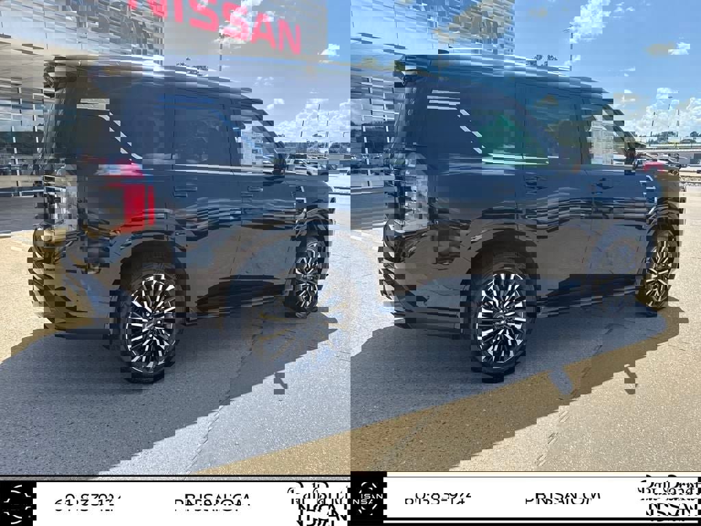 New 2025 Nissan Armada Platinum Reserve image 4